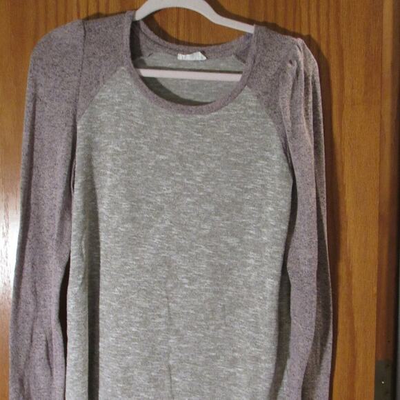 Feather-Soft Sweater by Maurices – Size Small - Picture 3 of 5